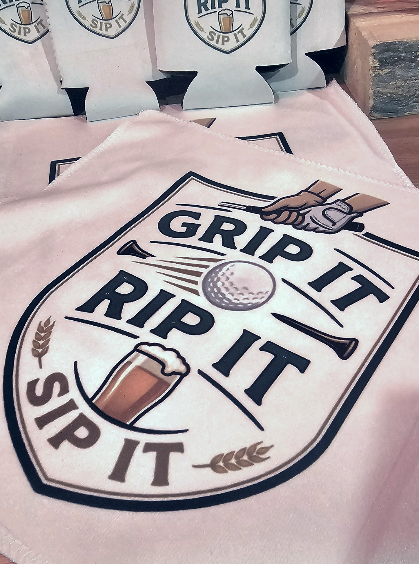 19th Hole Golf Logo Glass "Grip It, Rip It, Sip It"